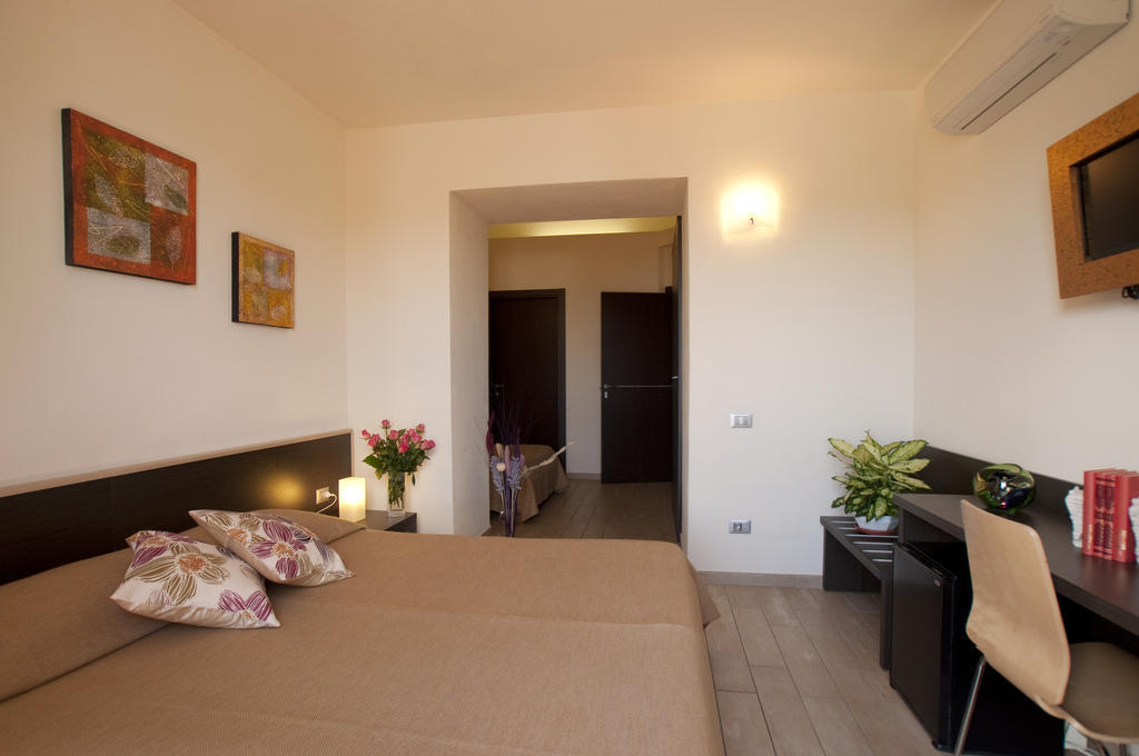 Il Puntone Vecchio Hotel ปุนโตเน ดิ สการ์ลีโน ห้อง รูปภาพ