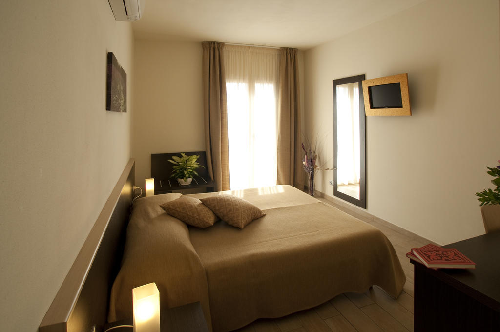 Il Puntone Vecchio Hotel ปุนโตเน ดิ สการ์ลีโน ภายนอก รูปภาพ